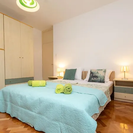 Apartment Geranium Zadar